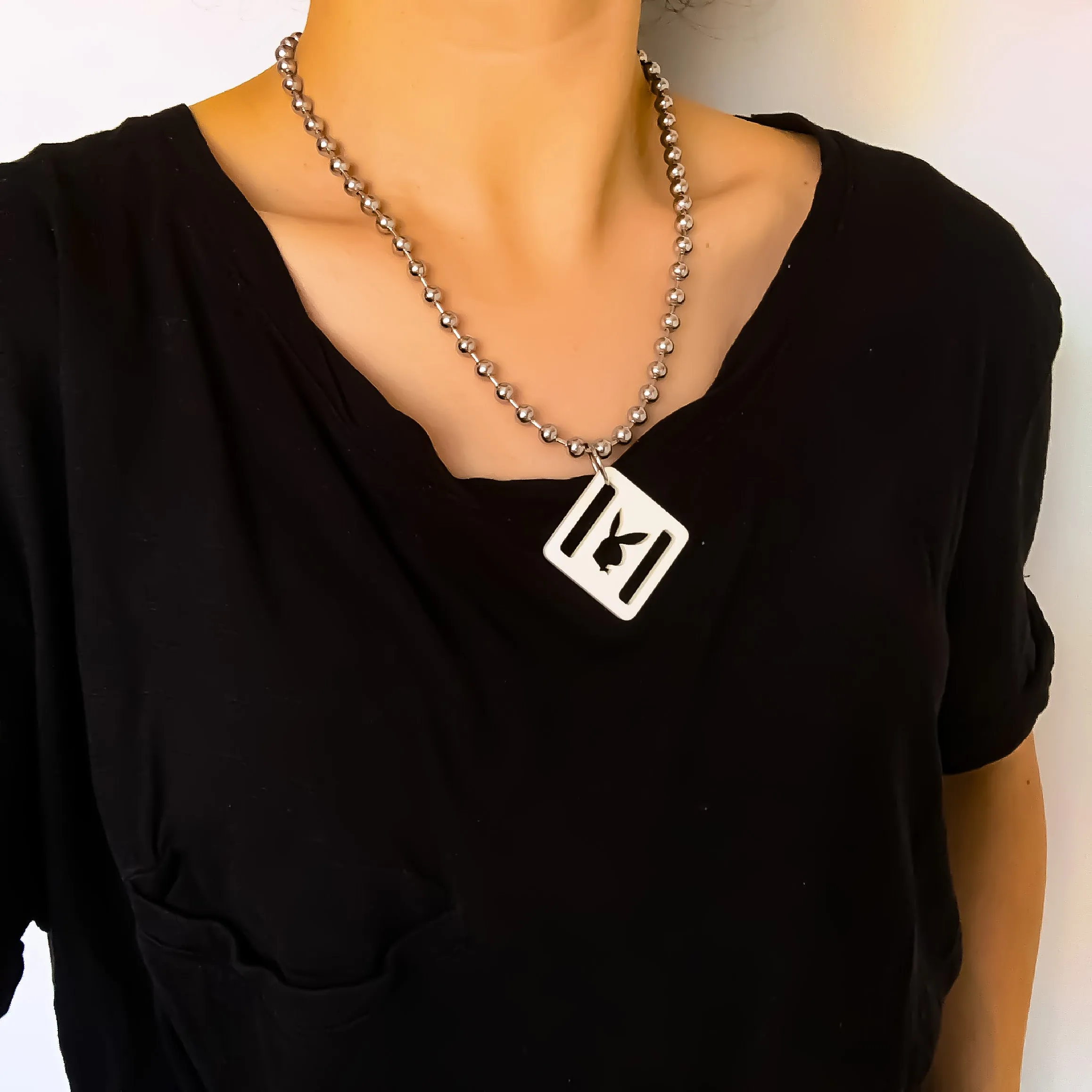 90s Y2K VINTAGE WHITE CREAM  PLAYBOY PENDANT UNISEX MEN SILVER PLATED 18" SHORT NECKLACE