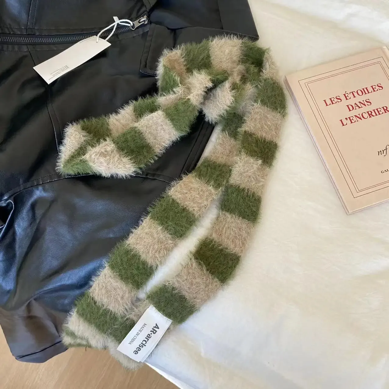 Amozae-Autumn Casual Outfits Amozae-Striped Narrow Fuzzy Long Thin Scarf Black And White Y2K Scarf 250*4.5cm