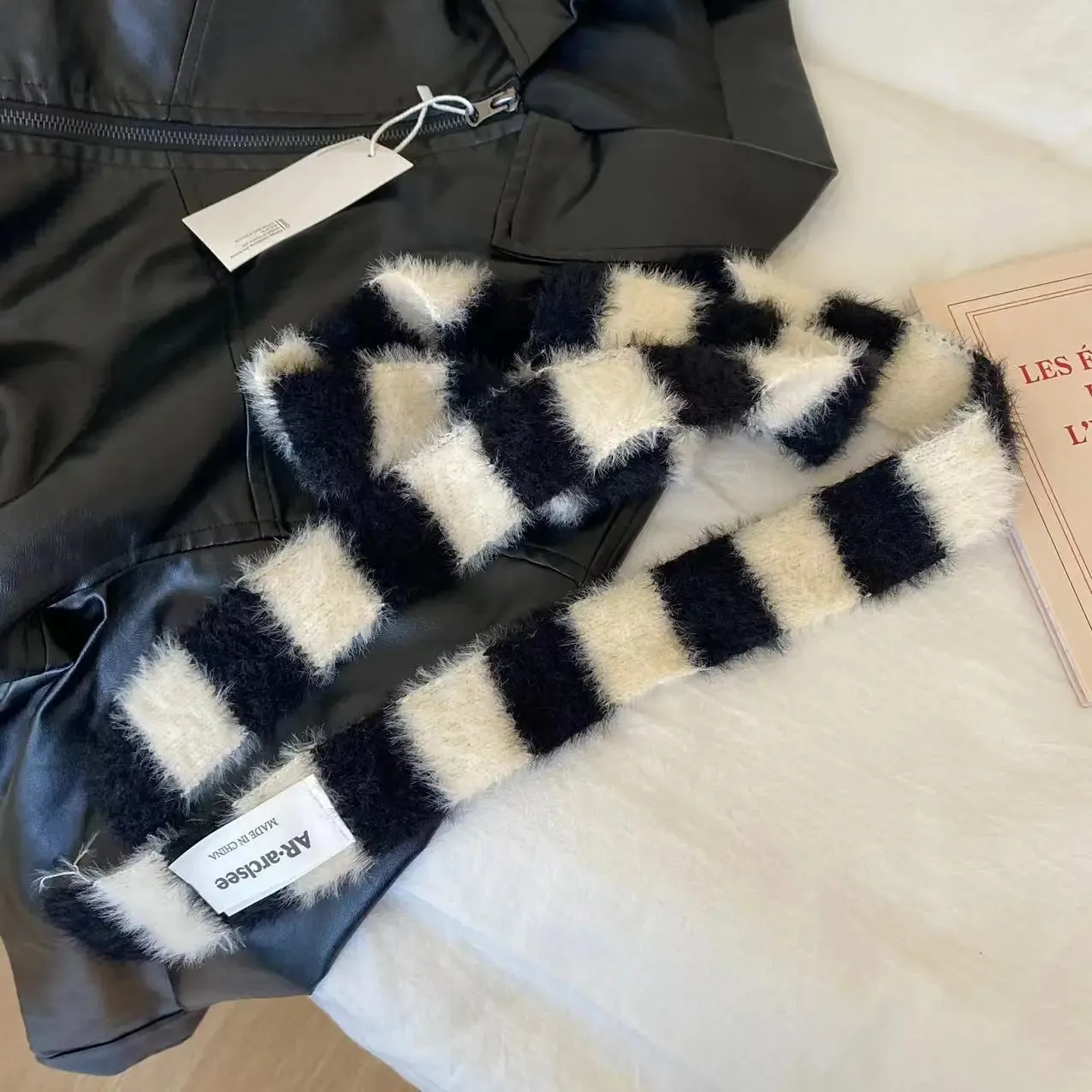 Amozae-Autumn Casual Outfits Amozae-Striped Narrow Fuzzy Long Thin Scarf Black And White Y2K Scarf 250*4.5cm