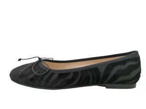 Beberlis  Black Velvet Zebra Ballet Flat 24043-A