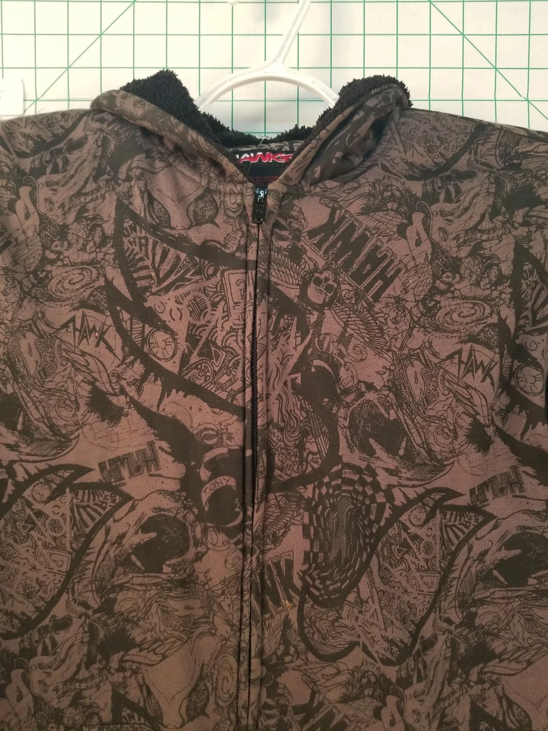 Hawk Zip-up Hoodie w/ Faux Fur Lining XL