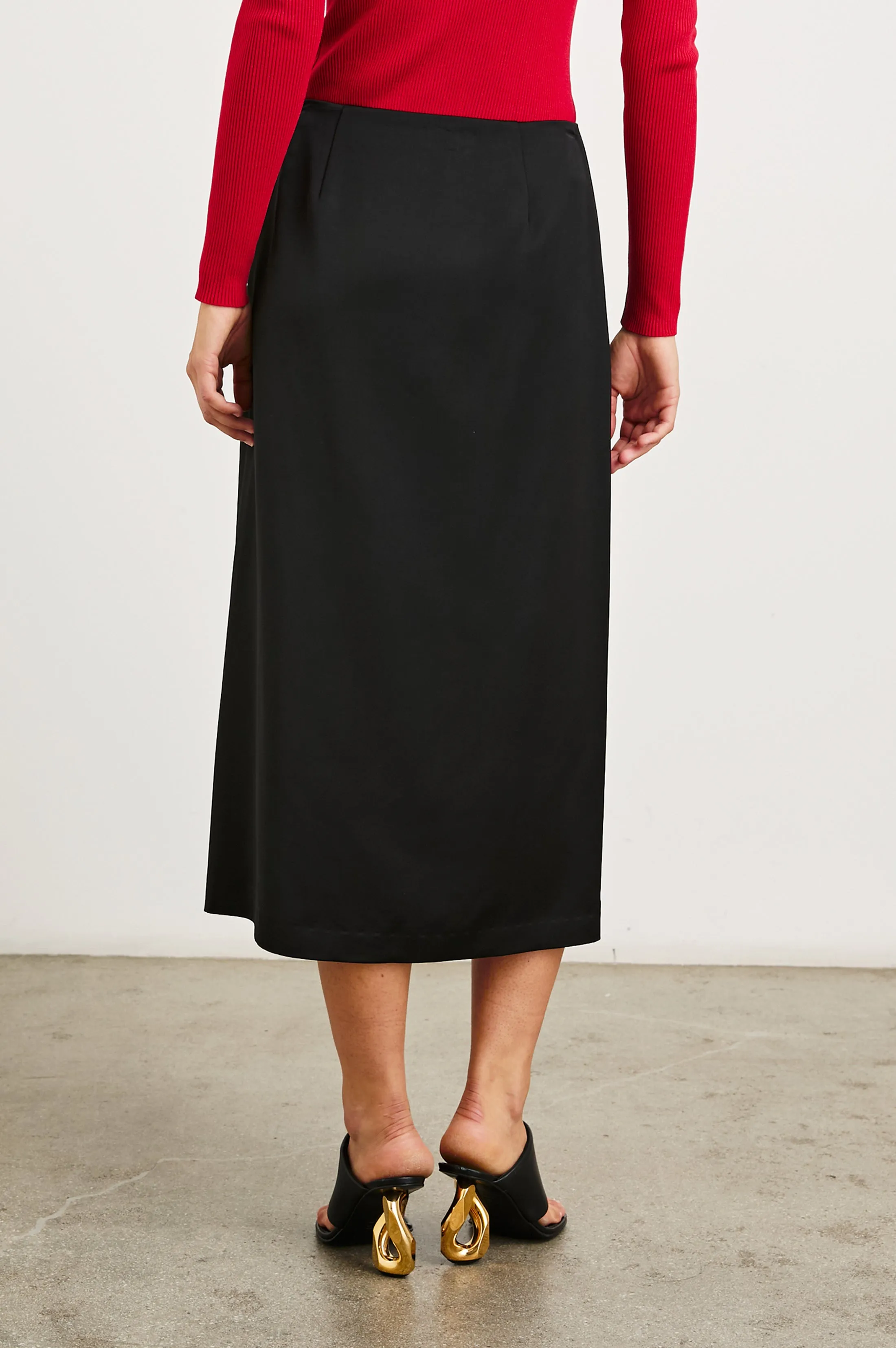 KIRA SKIRT - BLACK