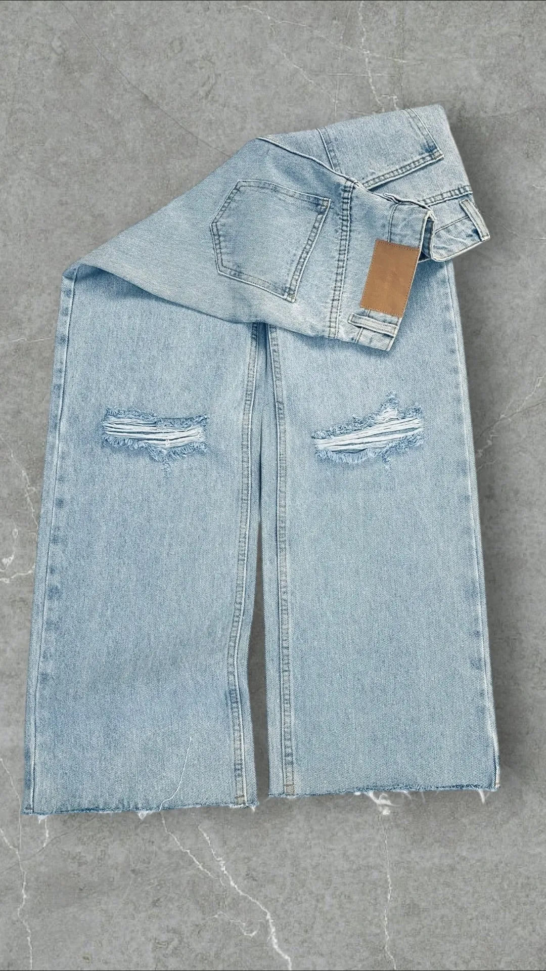 SHEIN RIPPED KNEE WIDE LEG JEANS