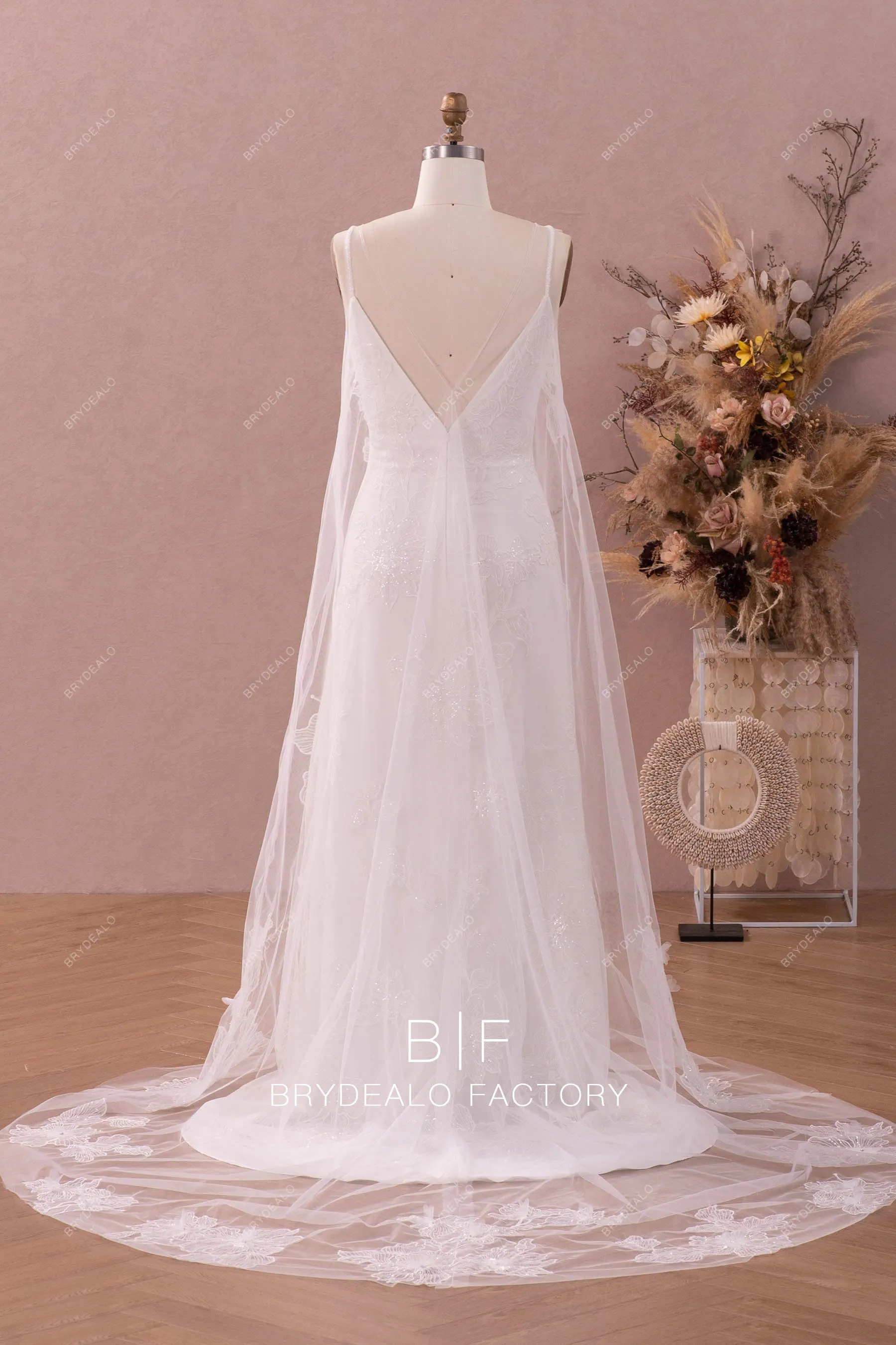 Shimmery Lace Detachable Robe Mermaid Wedding Dress